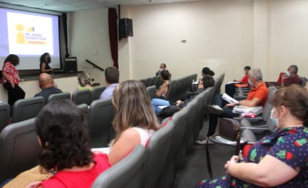 Plano Diretor: Univap capacita conselheiros para ‘Leituras Comunitárias’