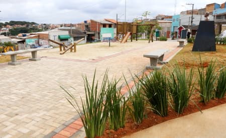 Praça Luiz Gama é inaugurada no Jardim do Marquês