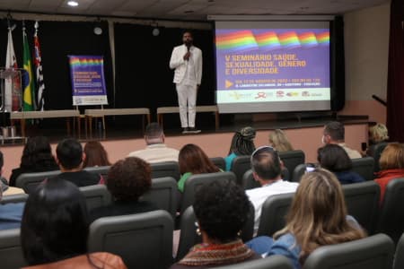 Cerca de 1.200 pessoas acompanharam o ‘V Seminário Saúde, Sexualidade, Gênero e Diversidade’, em Jacareí