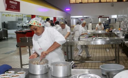 Jacareí realiza concurso “Super Merendeiras”
