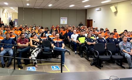 Agentes da Defesa Civil de Jacareí participam de oficina para ‘Operação Chuvas de Verão’