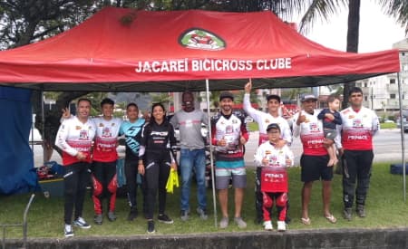 Jacareí é campeã em duas categorias do Campeonato Paulista de Bicicross