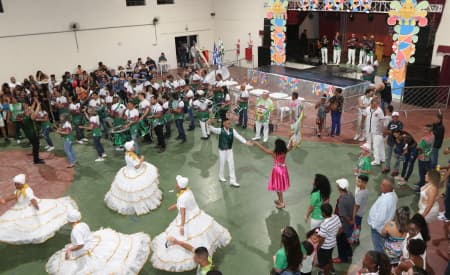 Carnaval 2023: Jacareí abre programação carnavalesca do Vale com o Encontro de Baterias e Concurso da Corte
