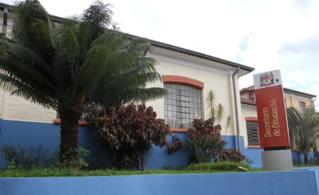Educação abre inscrições para Programa de Transporte Universitário em Jacareí