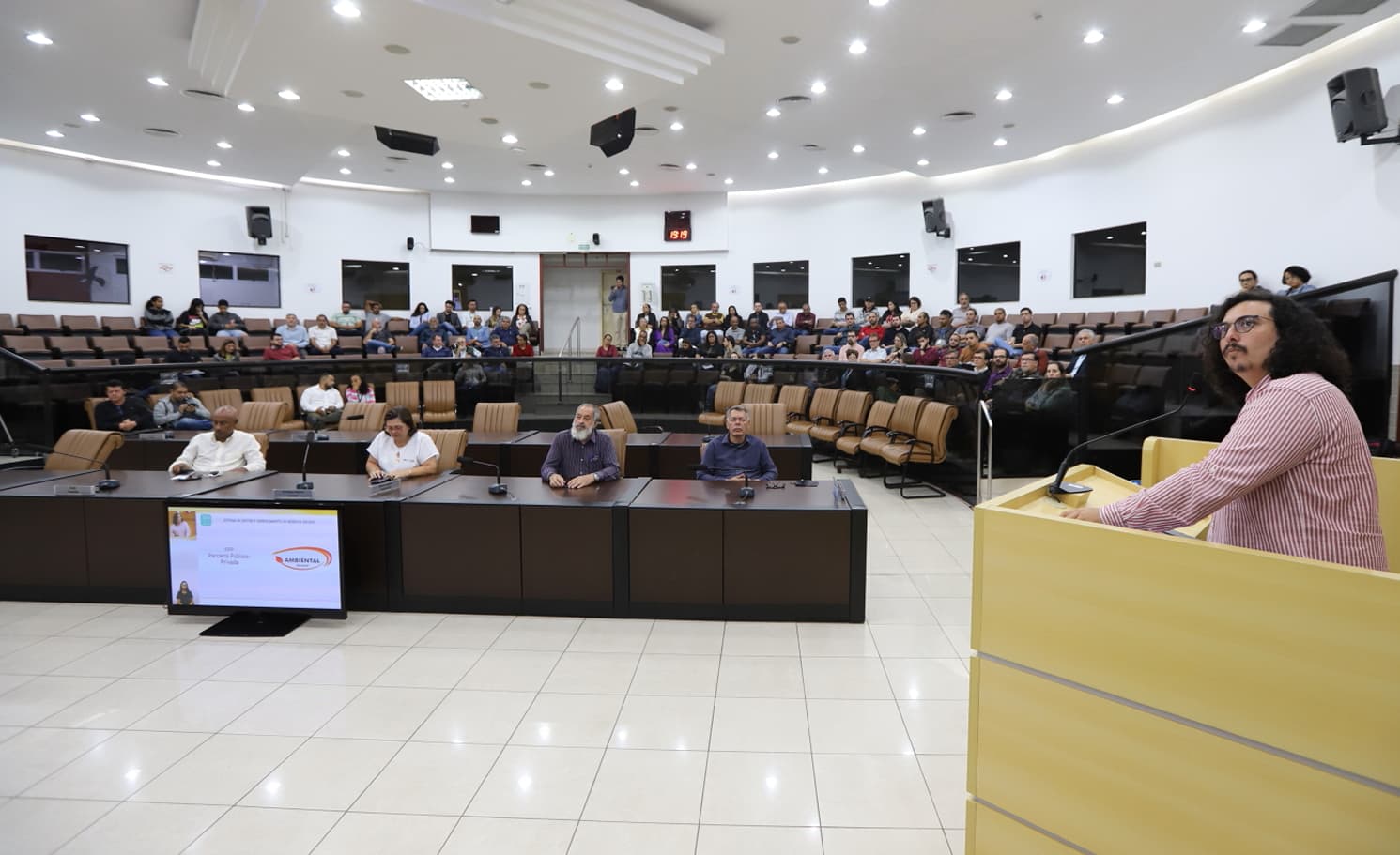 Jacareí terá Audiência Pública sobre o relatório preliminar do Plano de Saneamento Básico, nesta quinta-feira (10), 19h, no plenário da Câmara Municipal