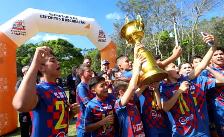 Barceloninha e Borabola vencem as finais do Campeonato Municipal