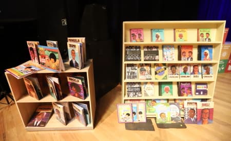 Escolas municipais recebem livros sobre história Africana, dos Afrodescendentes e Indígena