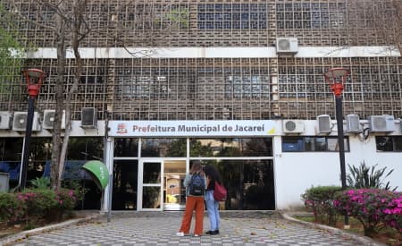 Prefeitura de Jacareí lança programa que possibilita a regularização cadastral para as empresas do município