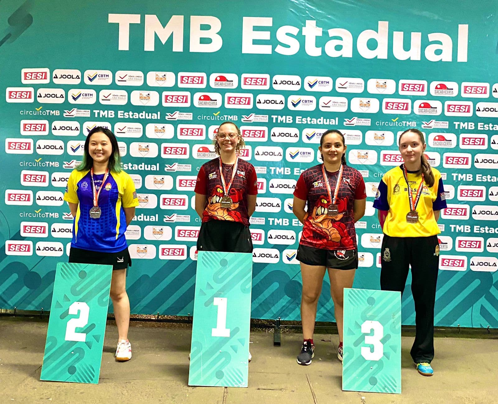 Tênis de Mesa de Jacareí conquista ouro e bronze no Paulista