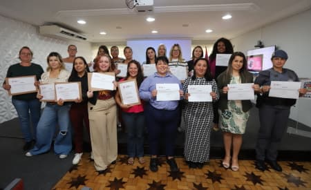 Integrantes do CMDM (Conselho Municipal dos Direitos da Mulher) tomaram posse na última segunda (29)