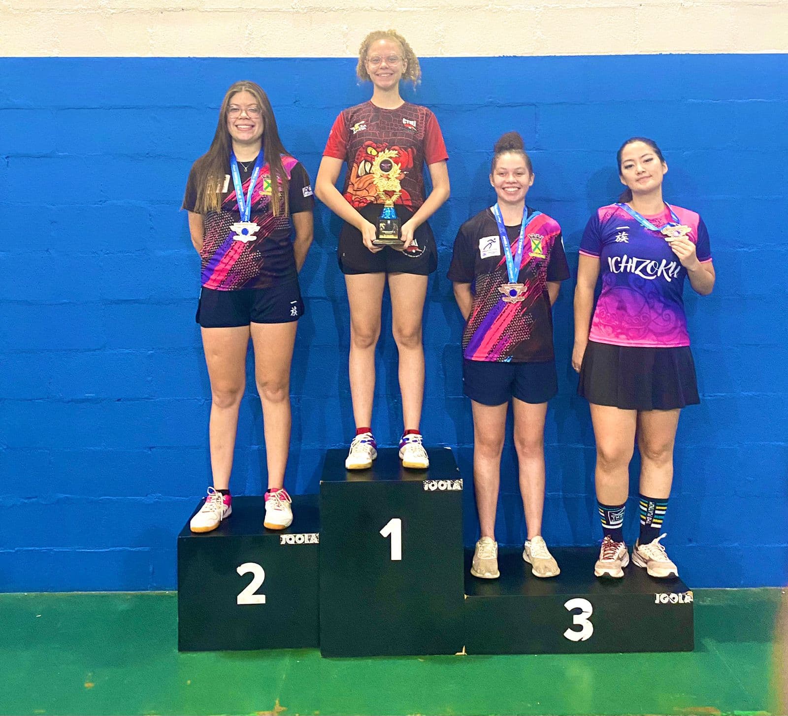 Mesatenistas de Jacareí conquistam ouro, prata e bronze em Liga Digital