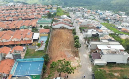 Pró-Lar assina ordem de serviço para construção de 11 moradias populares no bairro Jardim Sant’Anna do Pedregulho