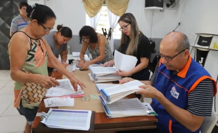 Fundação Pró-Lar de Jacareí conclui entrega de matrículas do CDHU Campo Grande