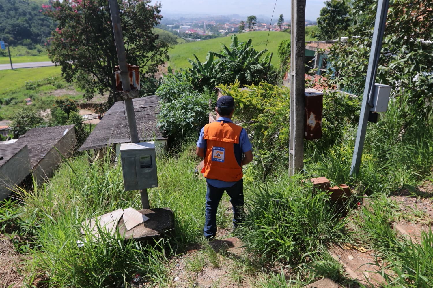 Defesa Civil recebe IPT para análise de áreas de risco em Jacareí