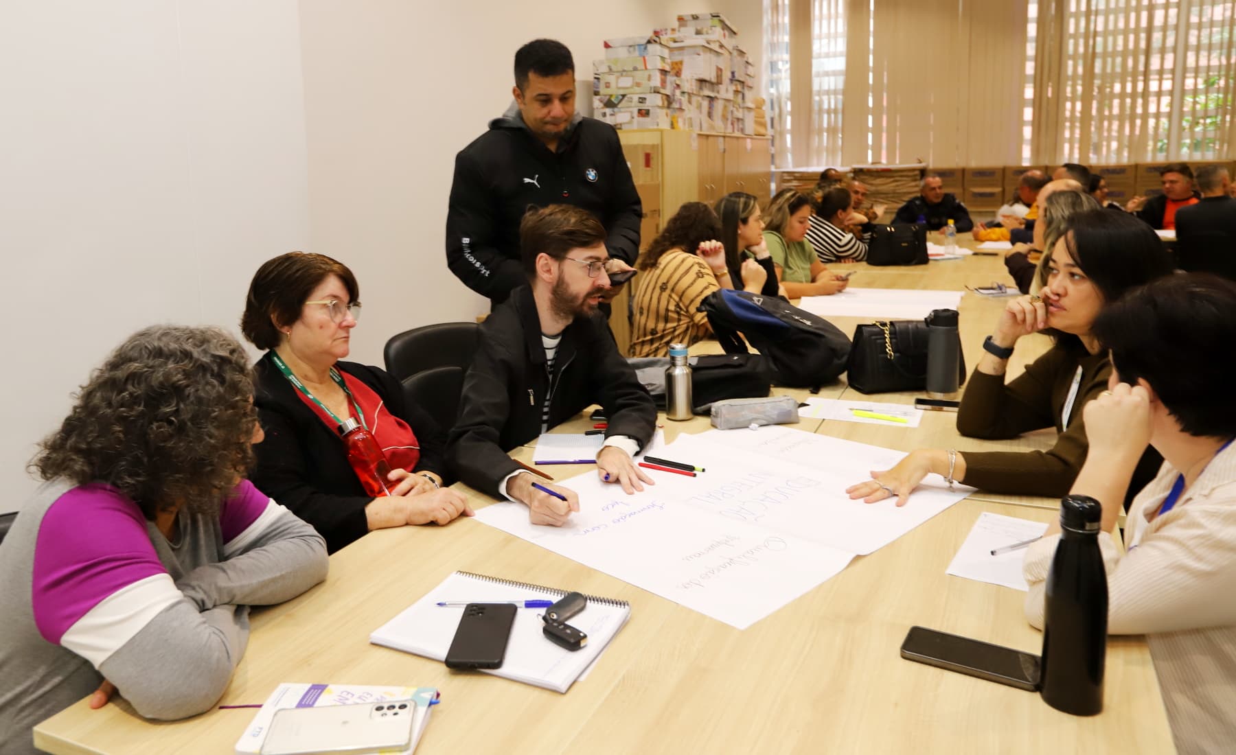 Secretaria de Assistência Social promove oficinas sobre acolhimento de adolescentes em cumprimento de medidas socioeducativas