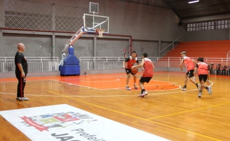 Agenda Esportiva: confira os jogos das equipes de Jacareí no fim de semana