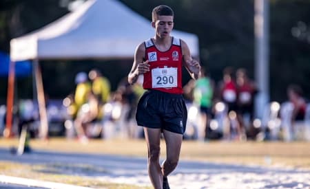 Jacareí no pódio! Atleta da cidade vence Campeonato Paulista de Atletismo Sub-23, na marcha atlética