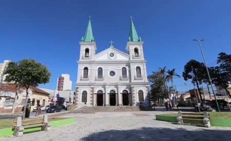 Confira o que abre e fecha no Dia da Padroeira de Jacareí