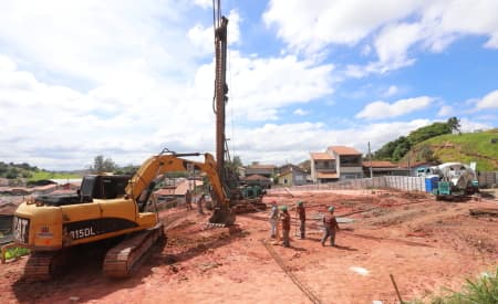 Obras para nova Unidade Municipal de Saúde da Família no Jardim Esperança entram em etapa de fundação